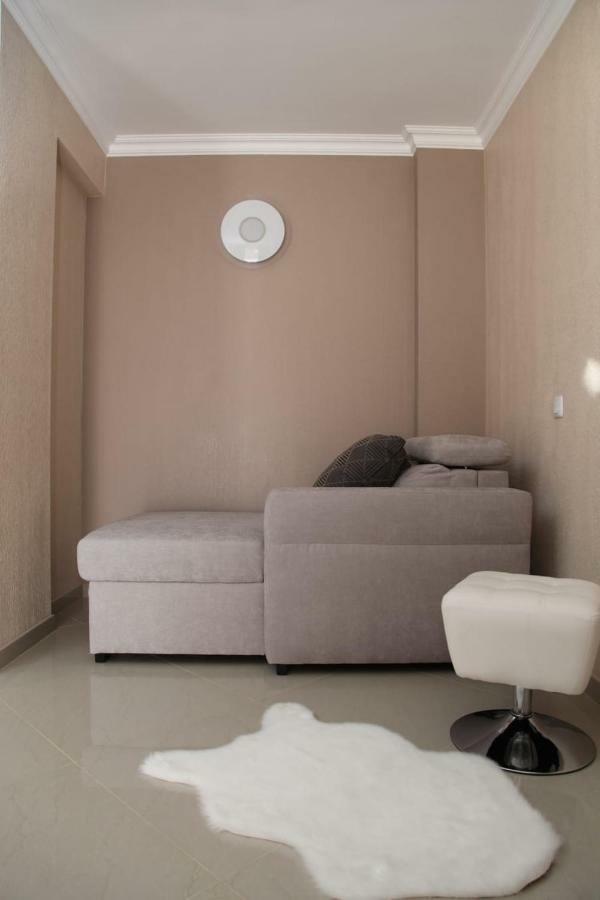 Stylish 2 Flat 60 Meters To The Nice