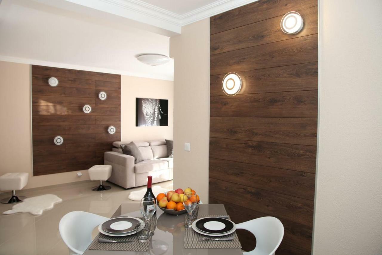 Stylish 2 Flat 60 Meters To The * Nice